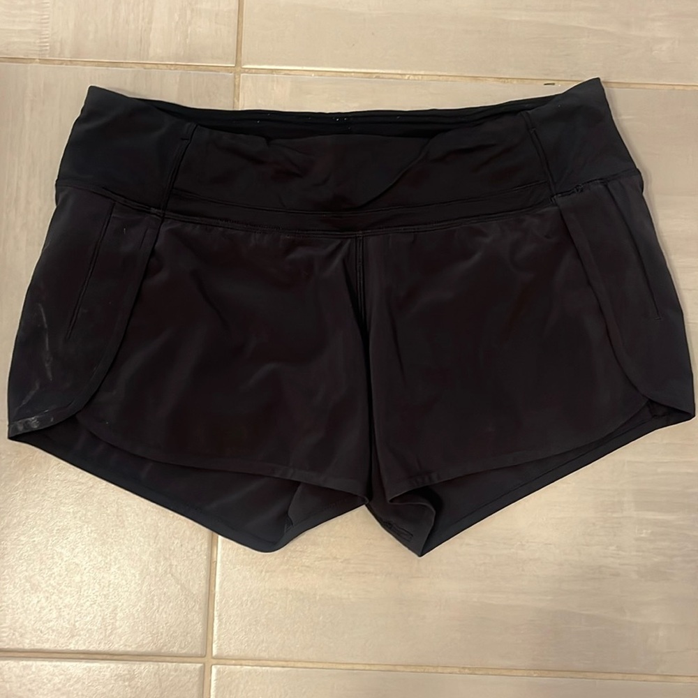 Lululemon Speed Up Shorts Low rise, 4”